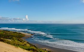 Coastal Haven, Ahipara Escape